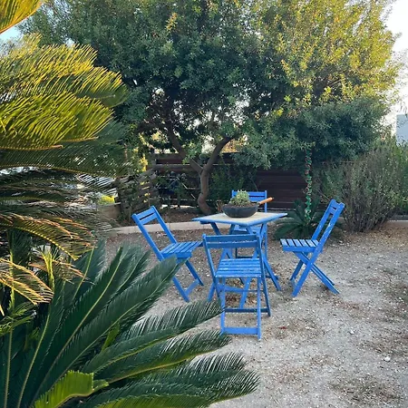 Mountain With Pool דירה