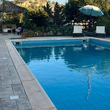 Mountain With Pool Apartment